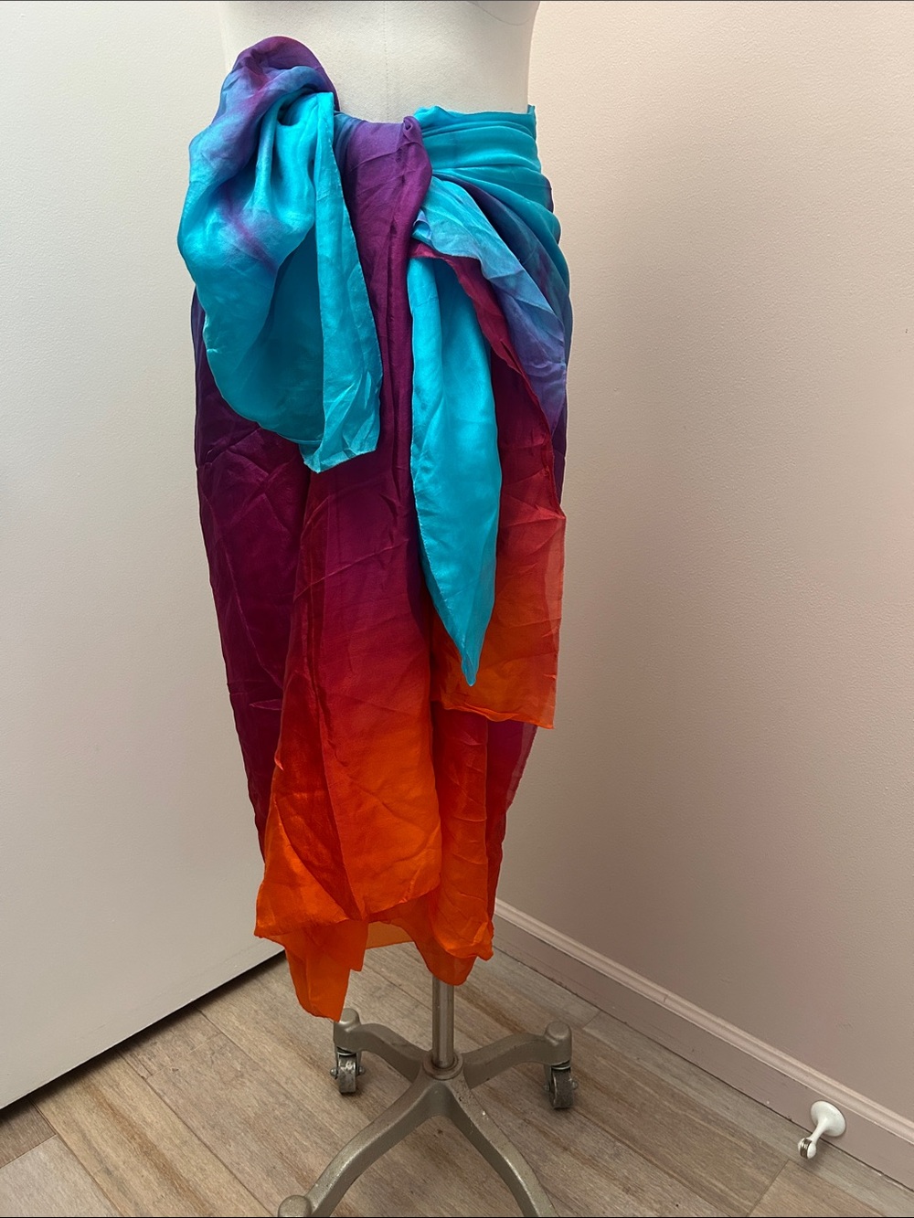 Large Tie dye rectangular sarong scarf wrap L 120” W 45” apprx